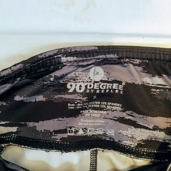 90 degree reflex small activewear - Picture 8 of 8